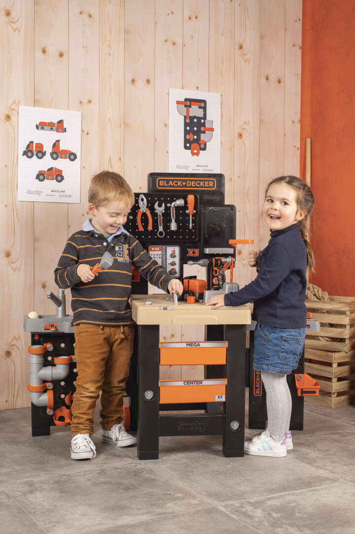 Smoby Werkbank Black + Decker Mega Center